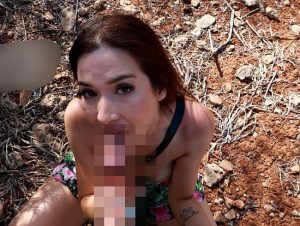 MaryHaze Porno Video: Beim Spazieren gehen geil geworden und meinen Begleiter entsa*tet!!