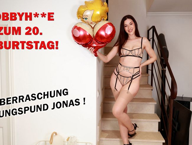 MaryHaze Porno Video: HOBBYhur* ZUM 20. GEBURTSTAG! ÜBERRASCHUNG für JUNGSPUND JONAS!