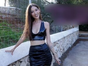 MaryHaze Porno Video: STRASSEN-SCHLAMPE fi**t am liebsten OHNE GUMMI!